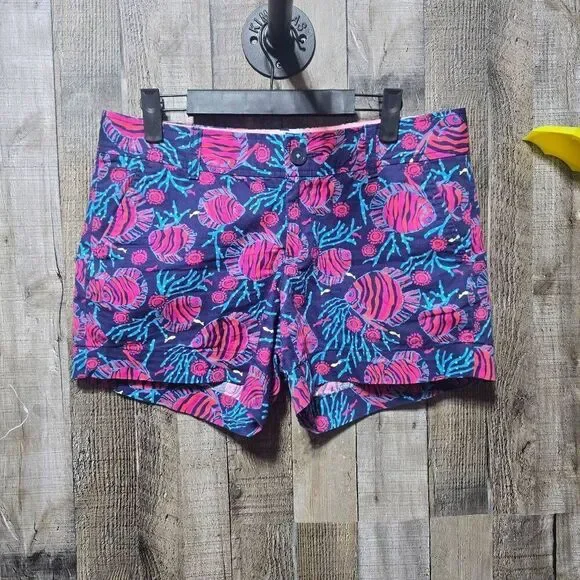 Lilly Pulitzer Womens Size 4 Bright Navy Jammin' Fish Callahan Shorts - Picture 2 of 6